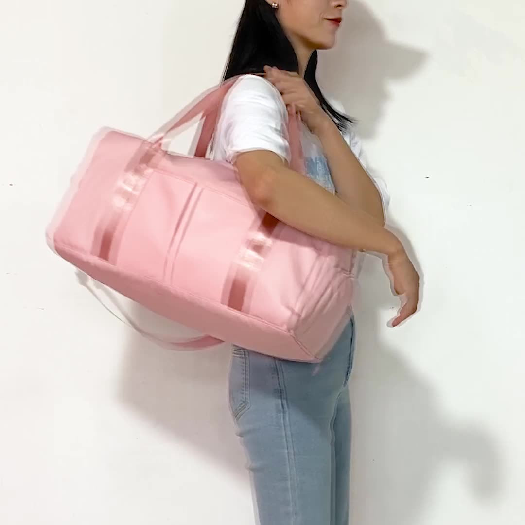 Waterproof Duffel Bag for Fitness and Travel - Unisex Weekender and Gym Shoulder Bag