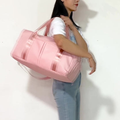 Waterproof Duffel Bag for Fitness and Travel - Unisex Weekender and Gym Shoulder Bag