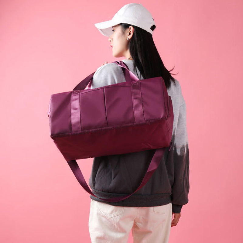 Waterproof Duffel Bag for Fitness and Travel - Unisex Weekender and Gym Shoulder Bag