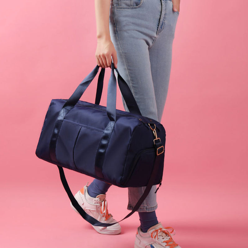 Waterproof Duffel Bag for Fitness and Travel - Unisex Weekender and Gym Shoulder Bag